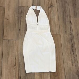 Chic Backless White Dress